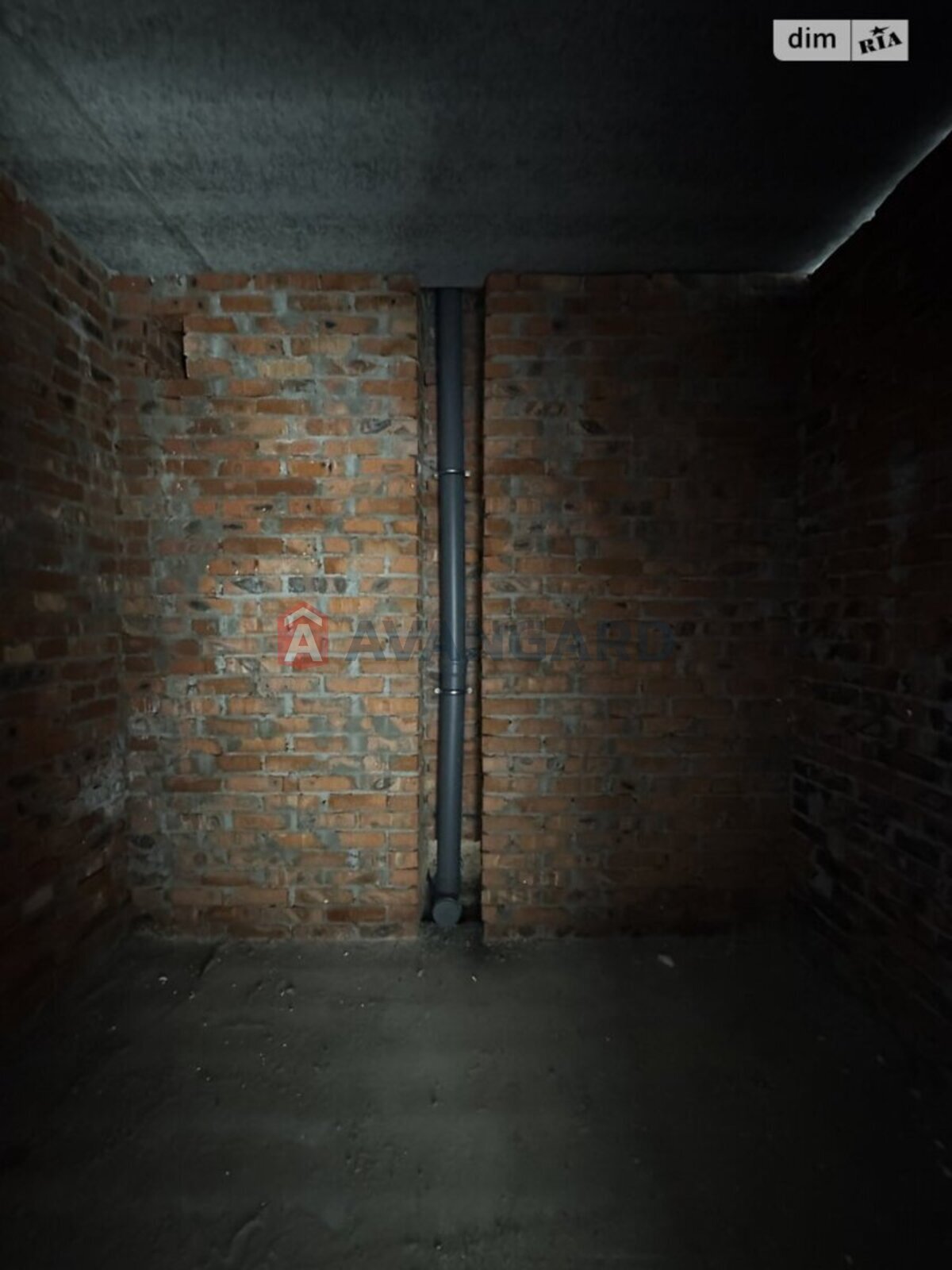 1 ��. ��������, 35/16/9 ��. �., 10/10 ������ ���� 4