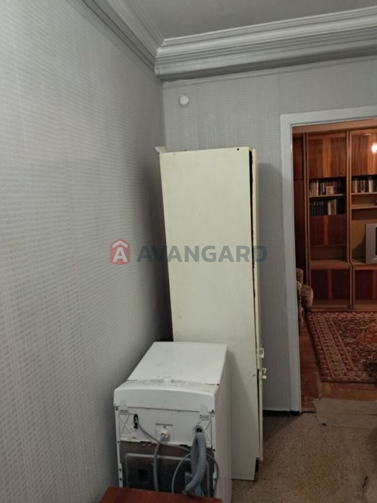 2 ��. ��������, 42/-/7 ��. �., 5/5 ������ ���� 10