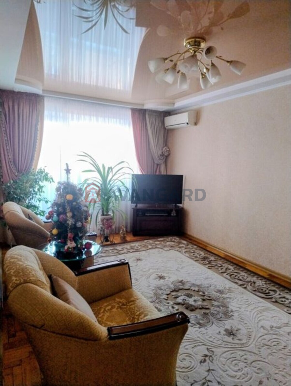 3 ����. ��������, 67/-/8 ��. �., 6/9 ���� ���� 2