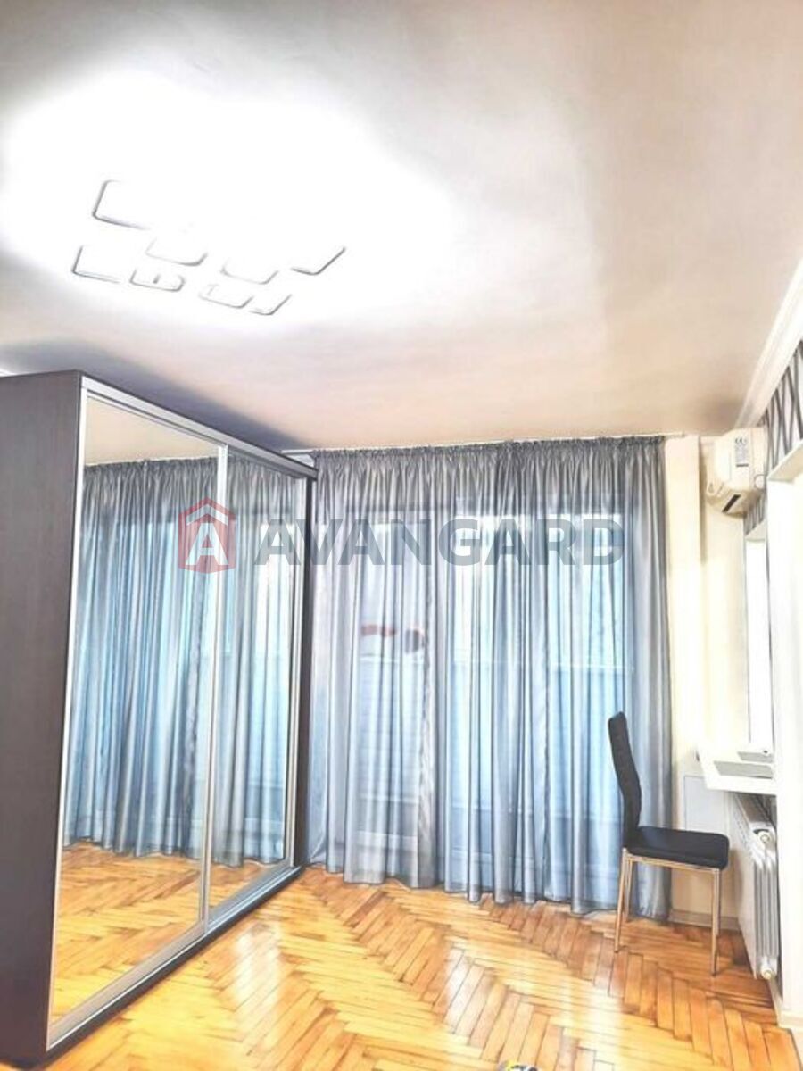 2 ��. ��������, 42/-/6 ��. �., 3/5 ������ ���� 16