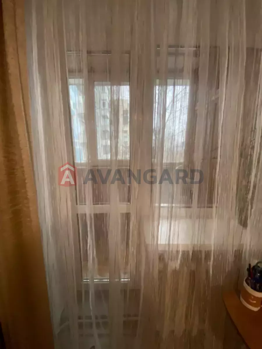 4 ��. ��������, 103/-/- ��. �., 4/9 ������ ���� 16