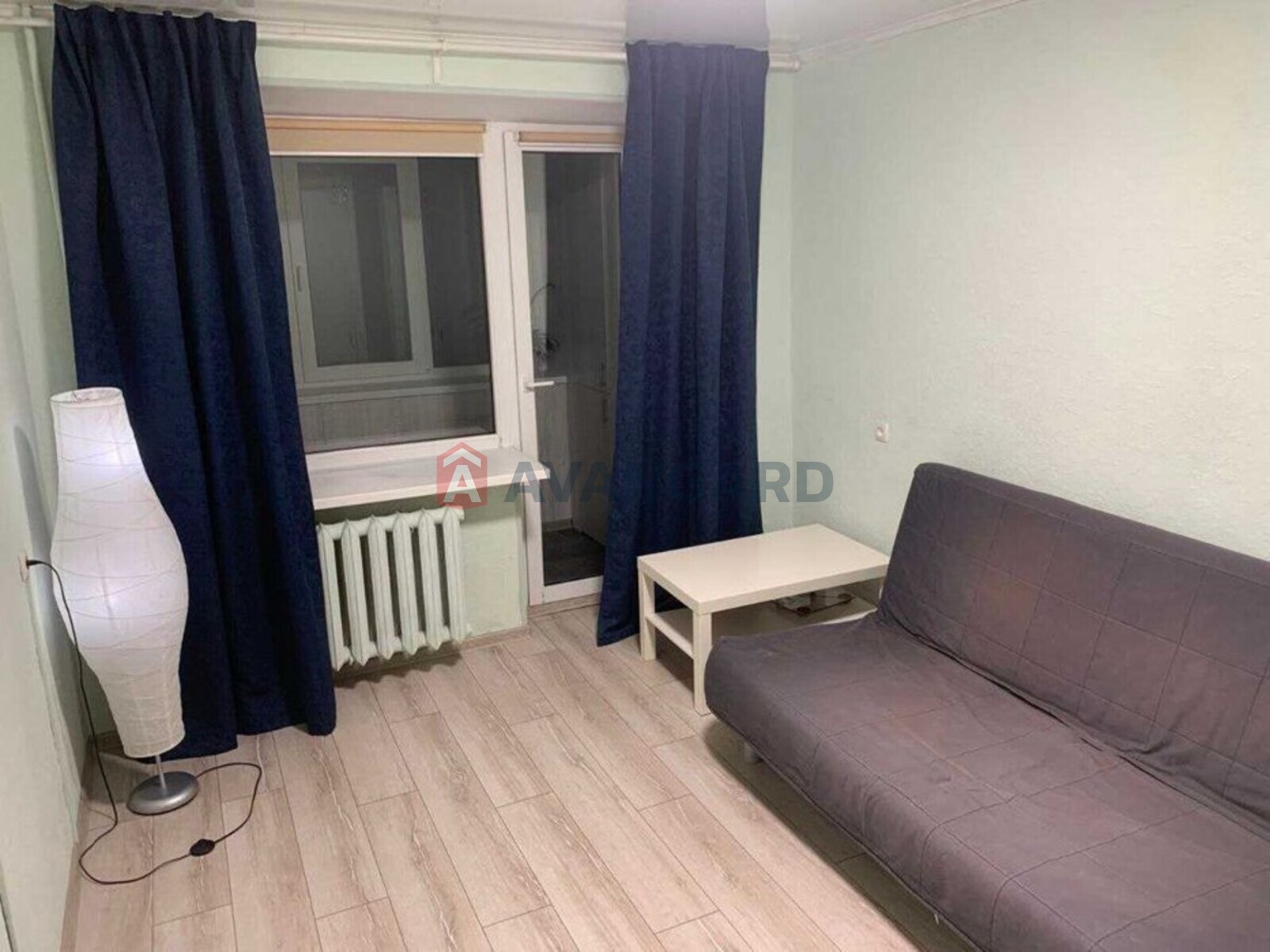 2 ��. ��������, 50/-/6 ��. �., 4/5 ������ ���� 1