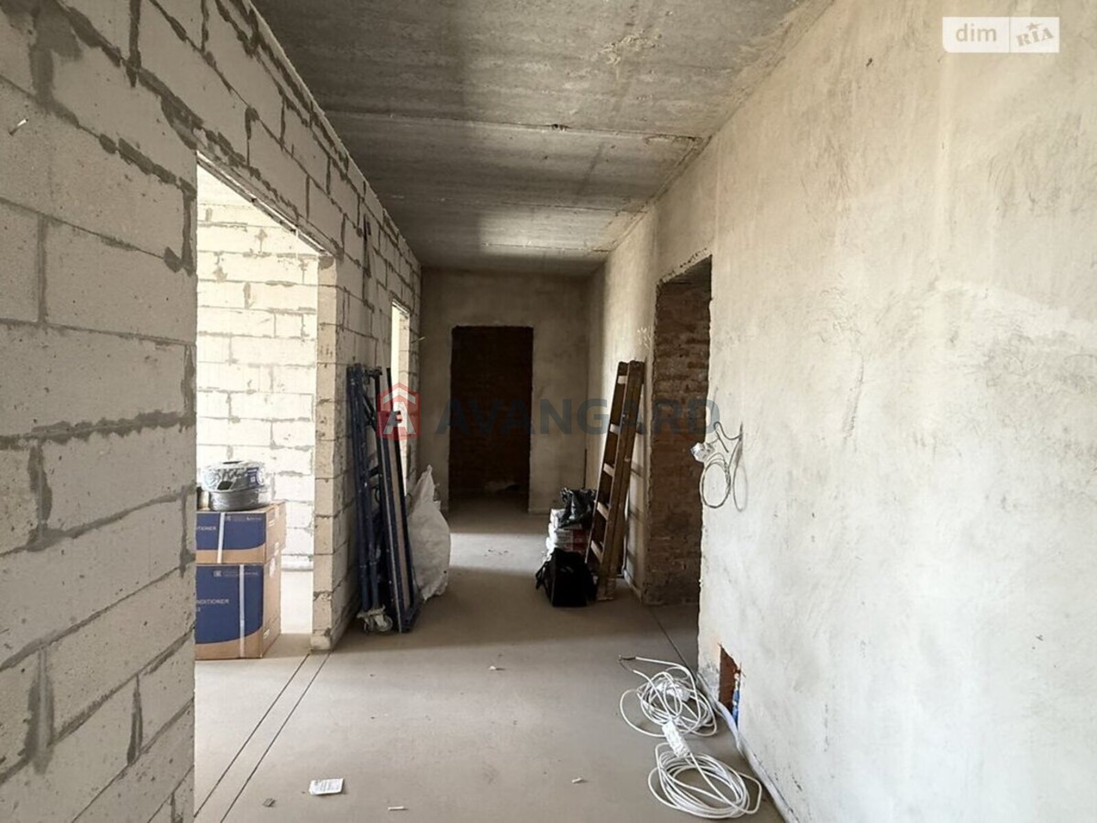 2 ��. ��������, 67/-/9 ��. �., 4/9 ������ ���� 24