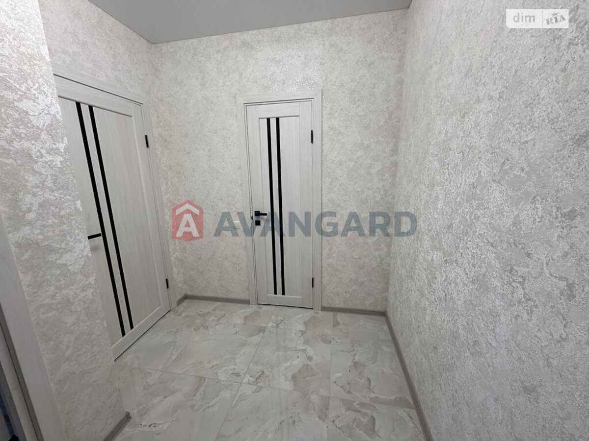 1 ��. ��������, 41/19/14 ��. �., 8/10 ������ ���� 5