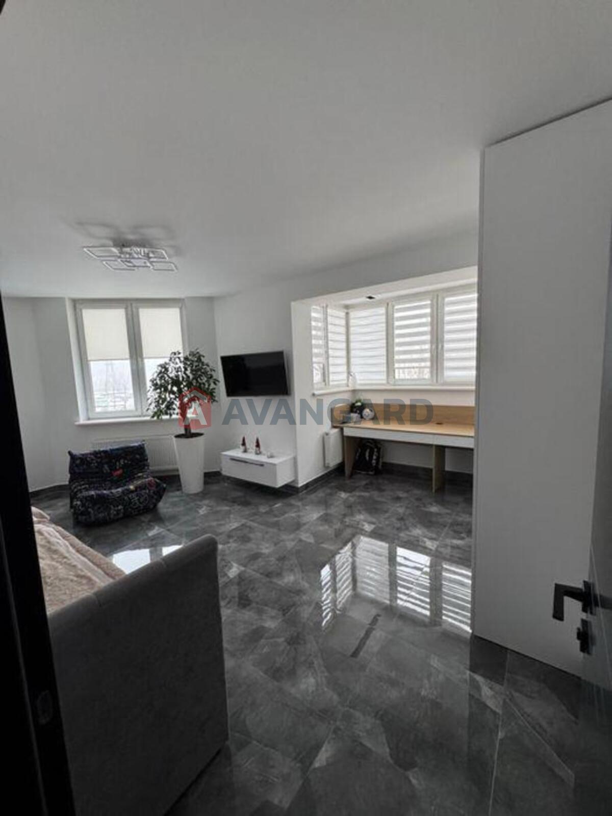 2 ��. ��������, 100/-/20 ��. �., 2/25 ������ ���� 3