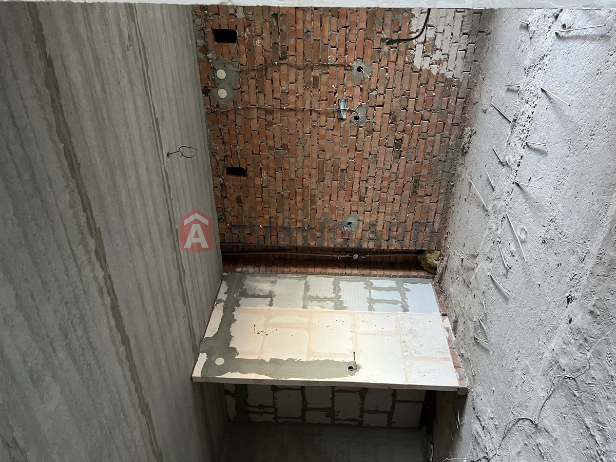 1 ����. ��������, 55/15/35 ��. �., 12/12 ���� ���� 9