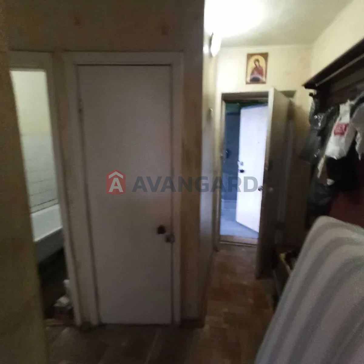 2 ��. ��������, 48/-/4 ��. �., 5/5 ������ ���� 6