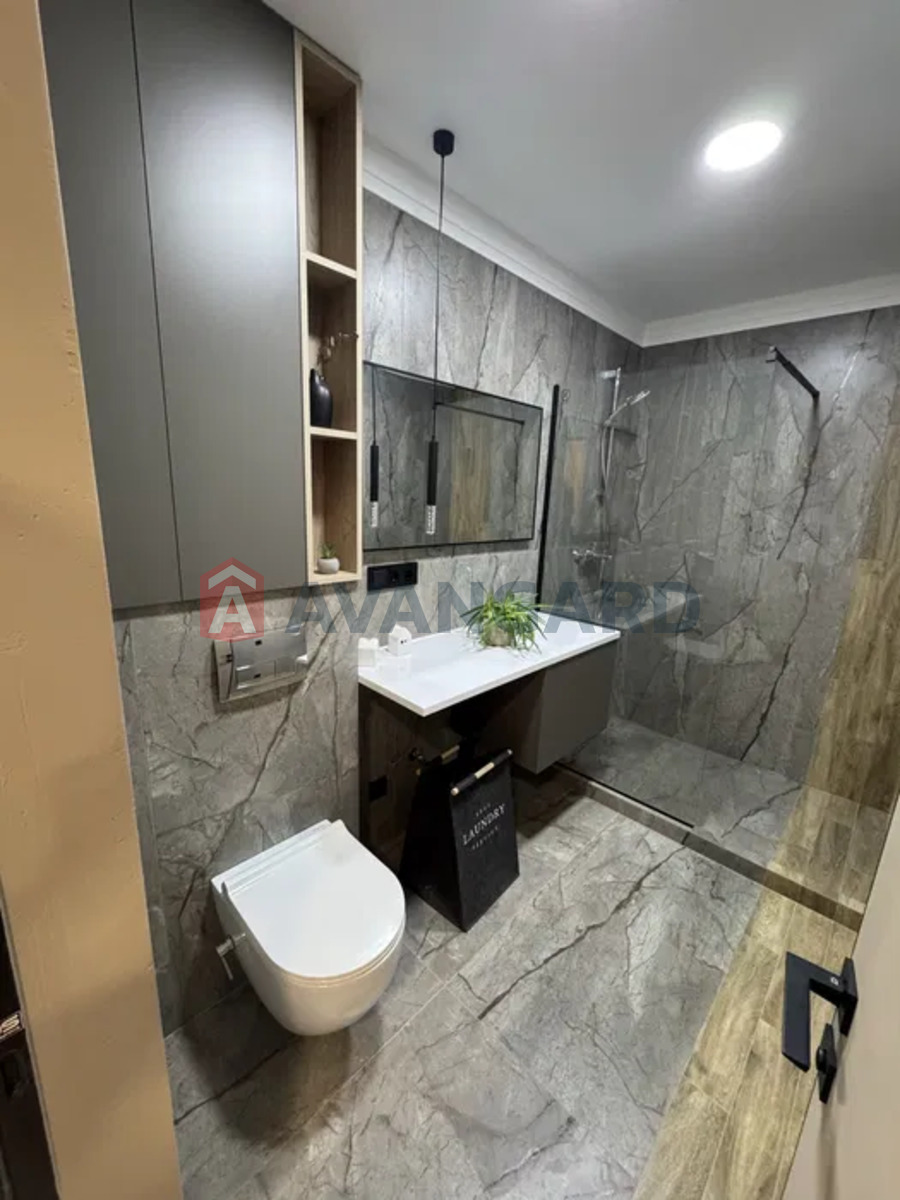 1 ��. ��������, 44/-/12 ��. �., 9/9 ������ ���� 10