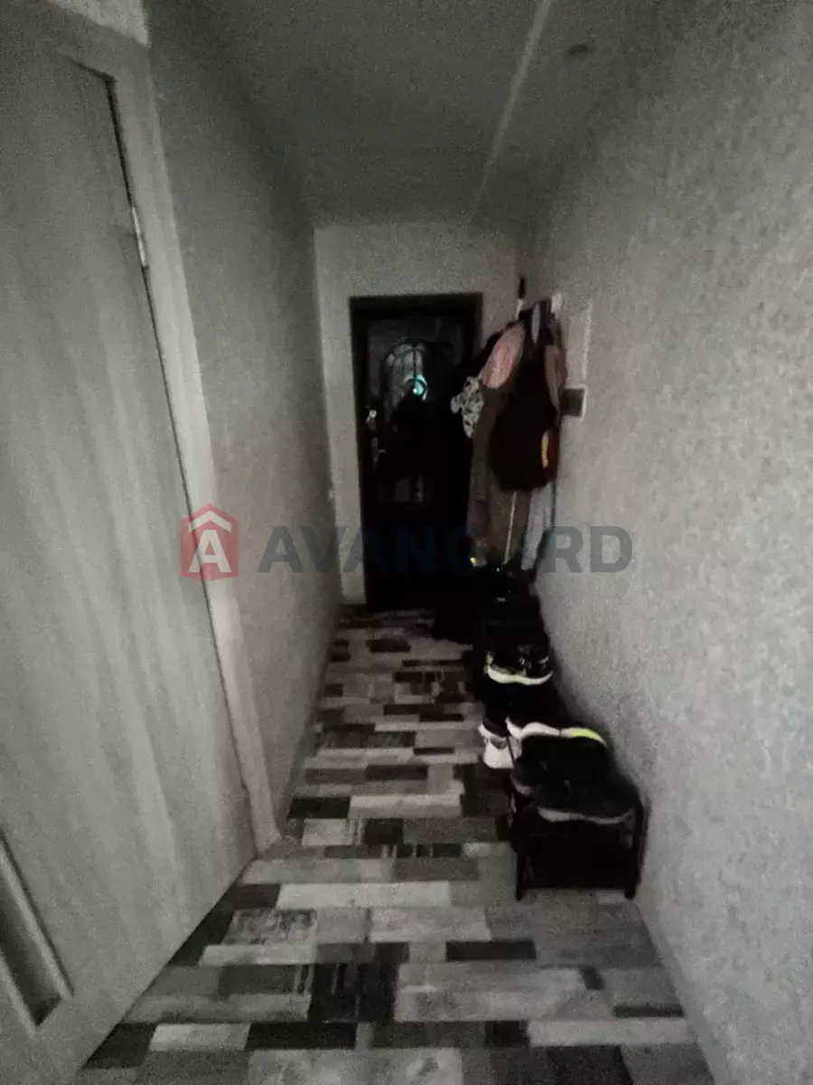 2 ��. ��������, 44/28/6 ��. �., 2/5 ������ ���� 6