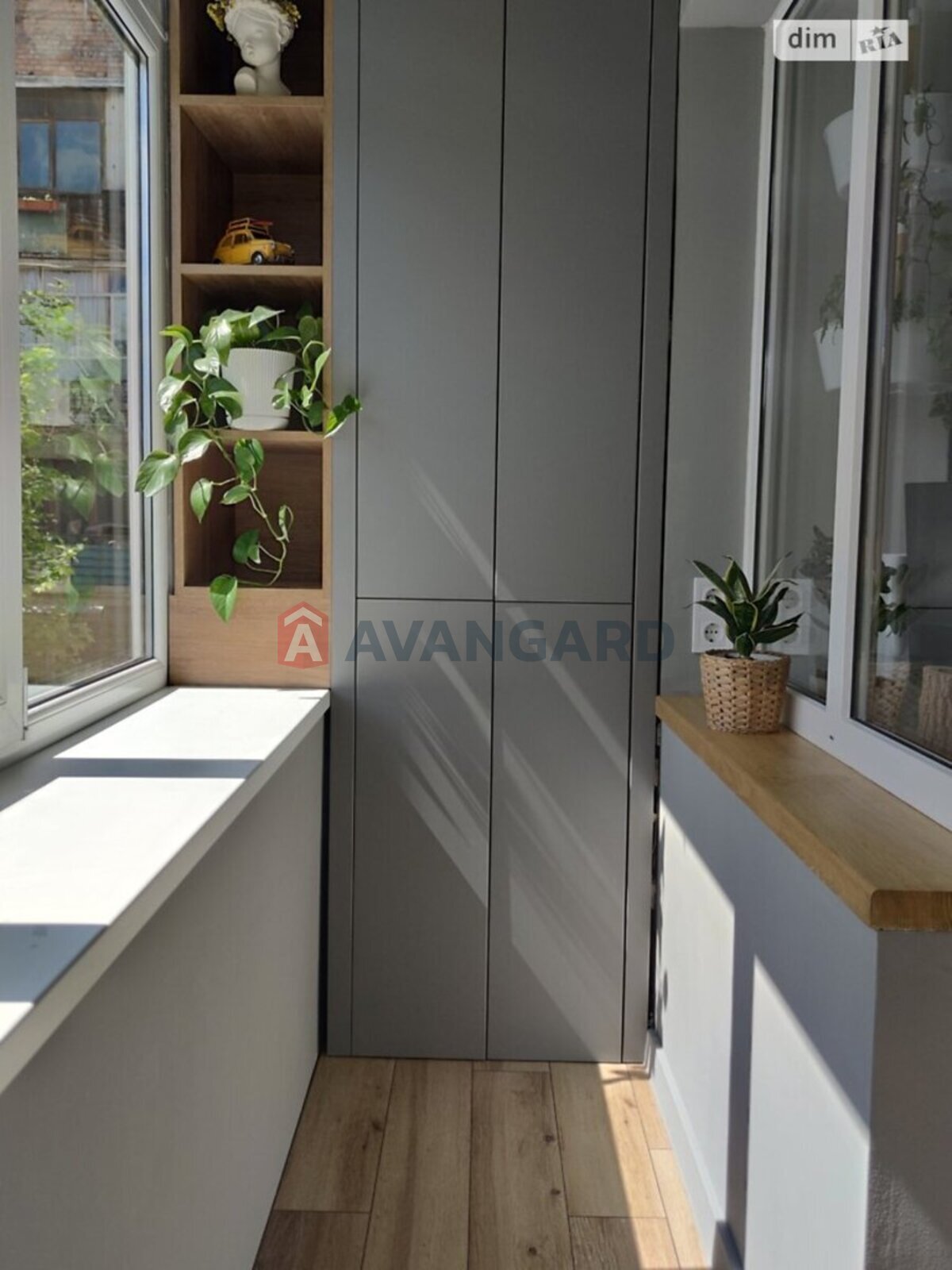 3 ��. ��������, 65/-/8 ��. �., 6/9 ������ ���� 23