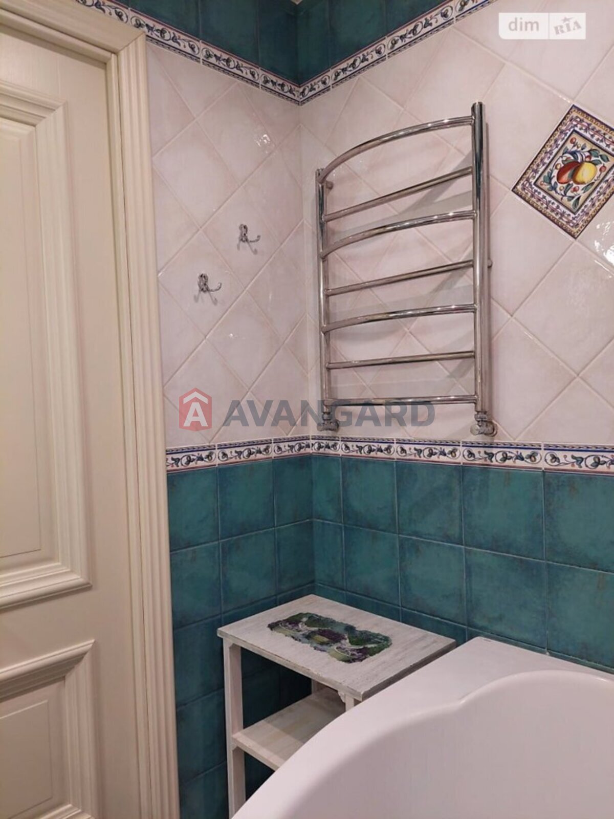 3 ����. ��������, 66/-/- ��. �., 8/9 ���� ���� 20