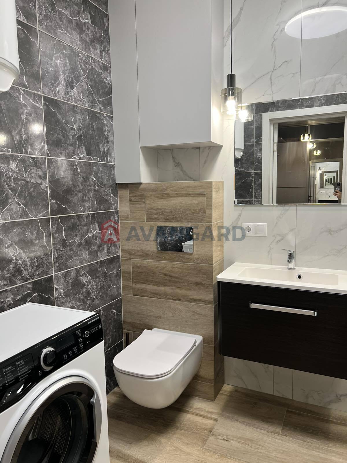 1 ��. ��������, 54/20/12 ��. �., 9/15 ������ ���� 14