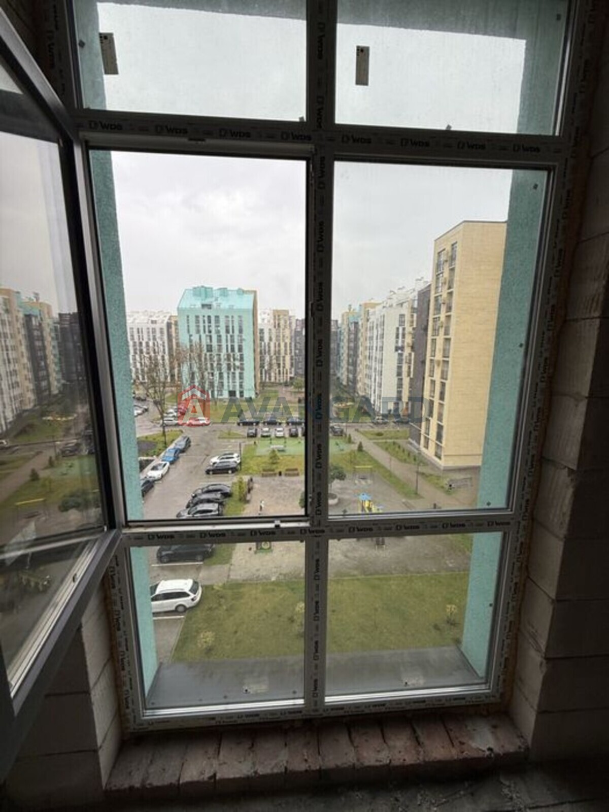 3 ��. ��������, 86/-/12 ��. �., 5/6 ������ ���� 3