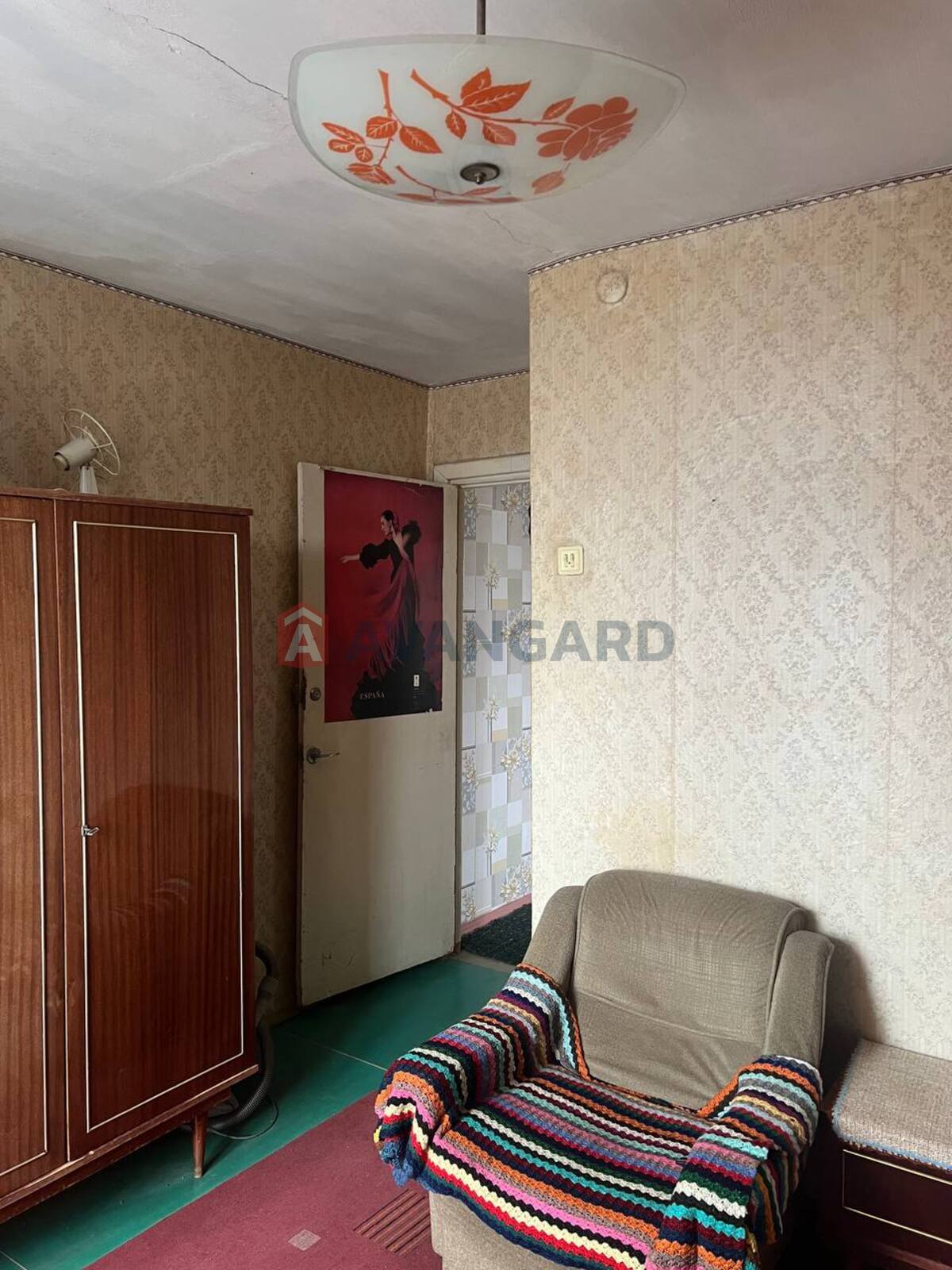 4 ����. ��������, 71/46/6 ��. �., 6/9 ���� ���� 8