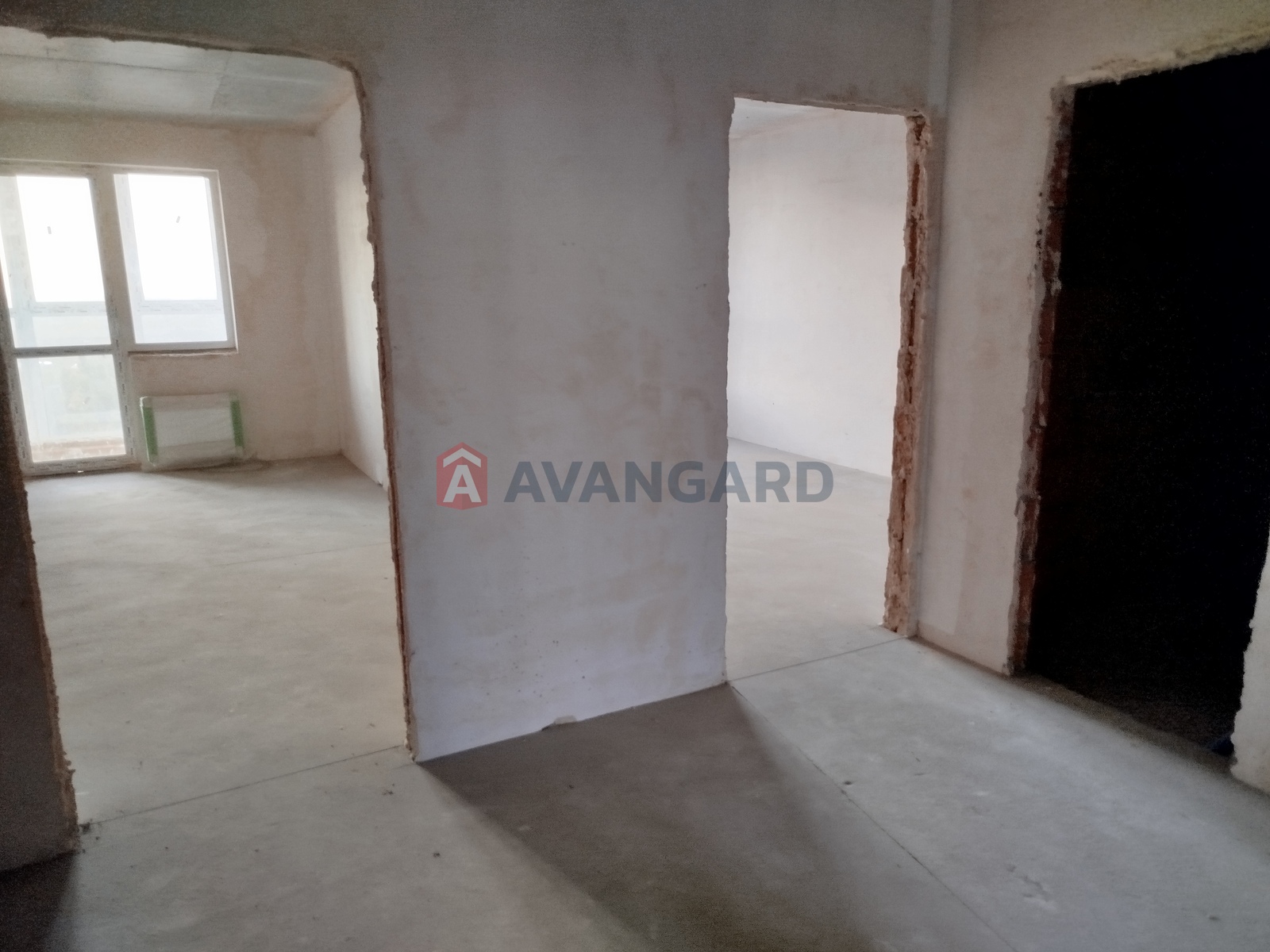 3 ��. ��������, 95/-/16 ��. �., 21/24 ������ ���� 13