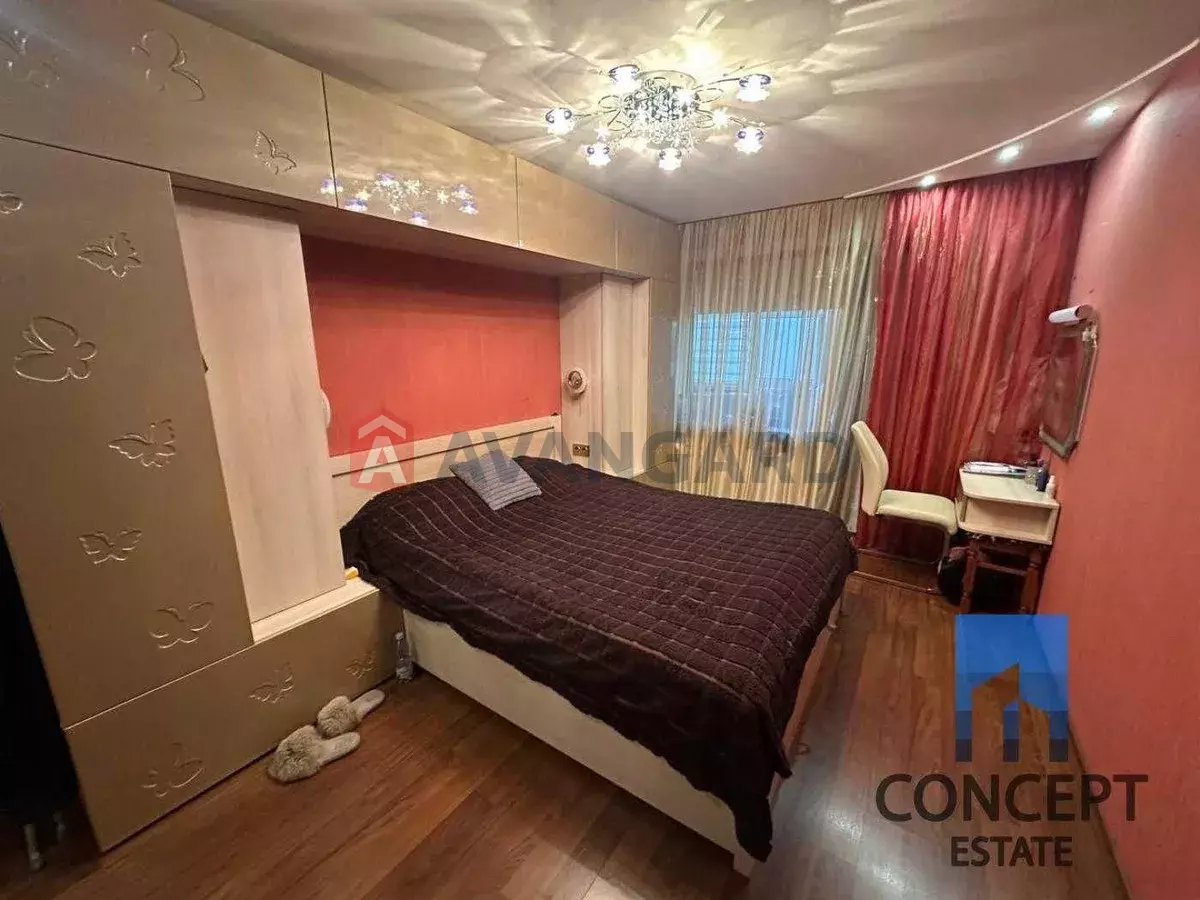 3 ����. ��������, 58/-/10 ��. �., 7/9 ���� ���� 8