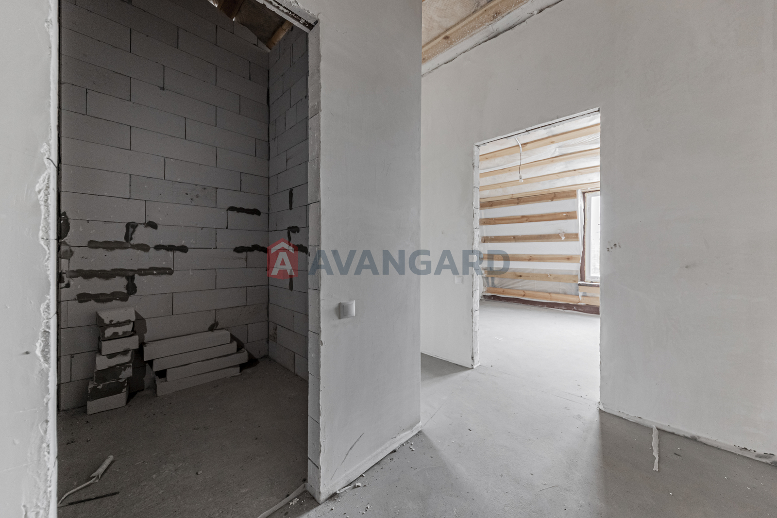 1 ��. ��������, 29.9/14.8/8.5 ��. �., 6/6 ������ ���� 13