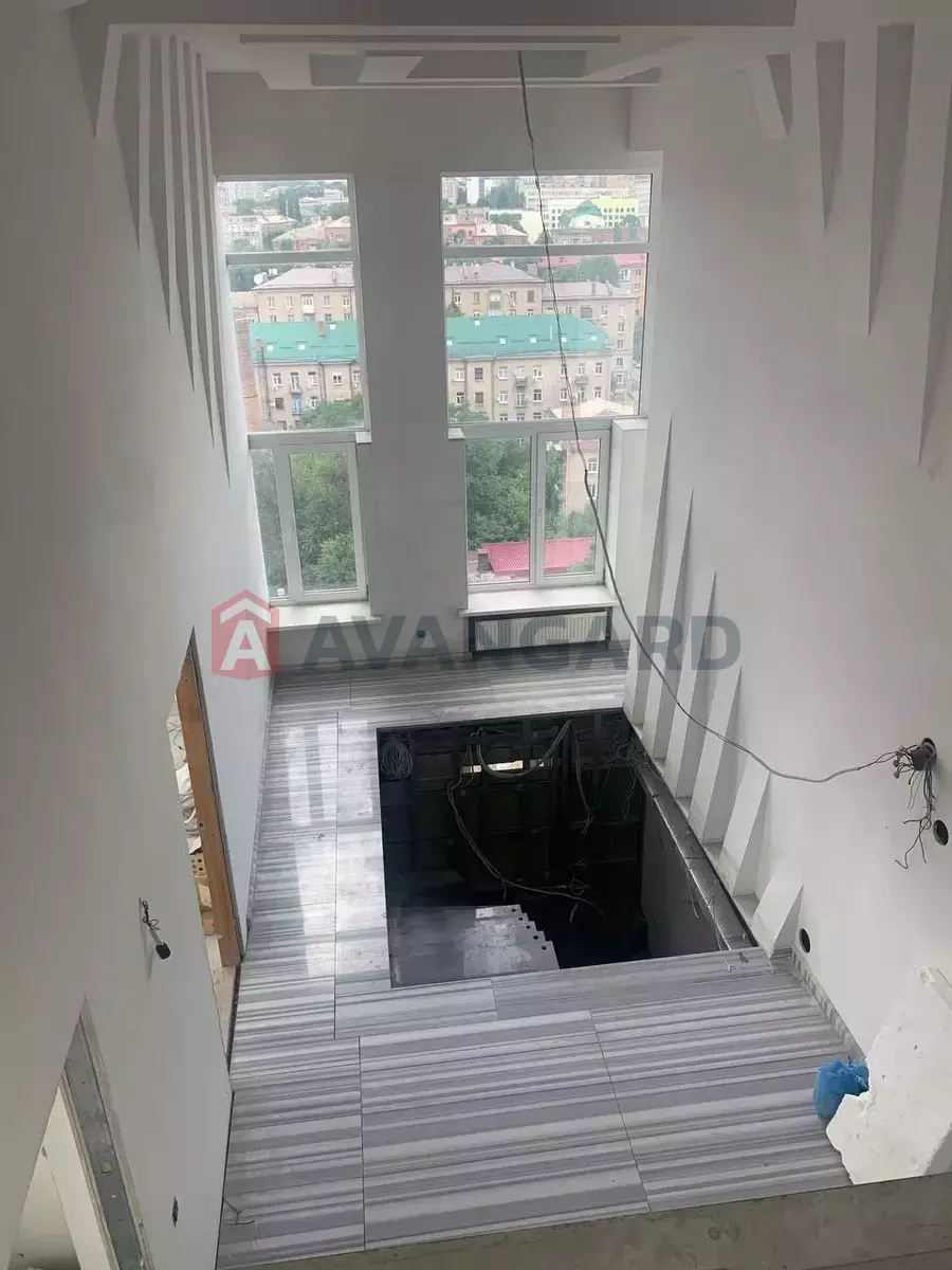 5 ��. ��������, 278/240/25 ��. �., 11/11 ������ ���� 6