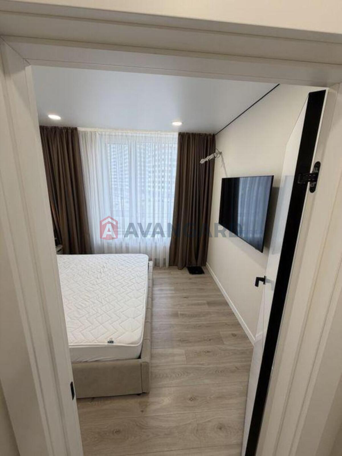 2 ��. ��������, 71/-/21 ��. �., 3/25 ������ ���� 8