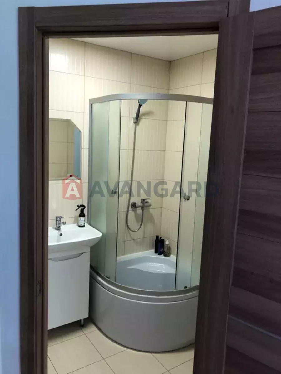 2 ��. ��������, 36/-/20 ��. �., 3/5 ������ ���� 4