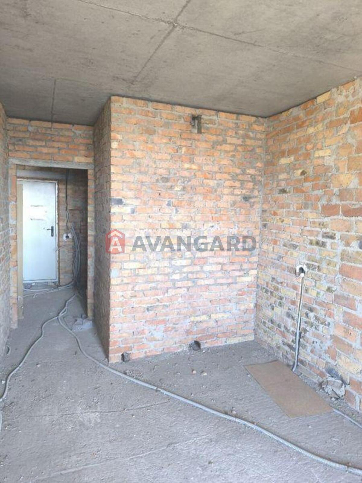 2 ��. ��������, 77/-/13 ��. �., 15/20 ������ ���� 2