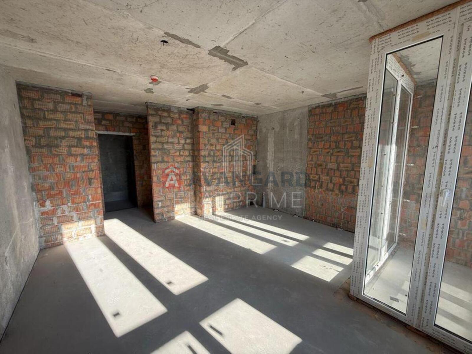 1 ��. ��������, 35/14/7 ��. �., 18/26 ������ ���� 3