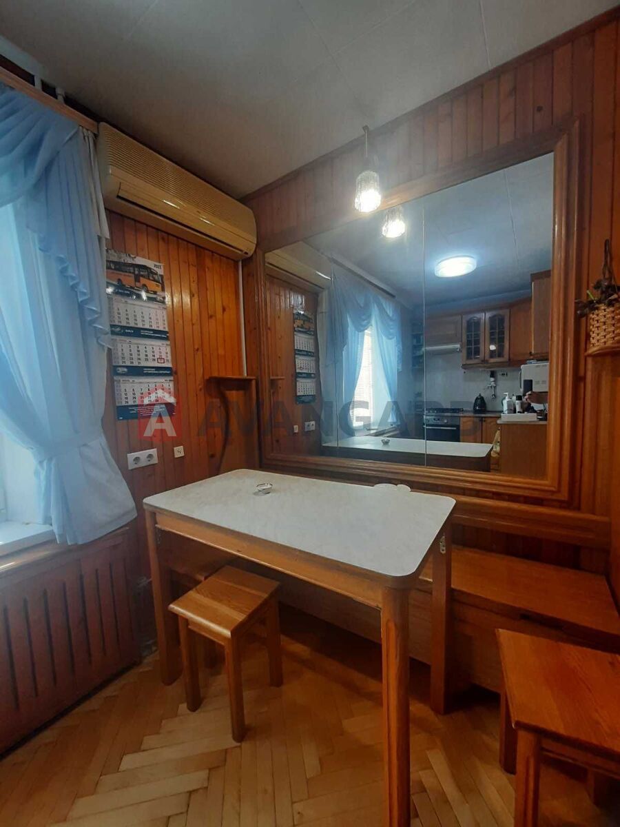 3 ��. ��������, 66/41.1/8 ��. �., 2/9 ������ ���� 2