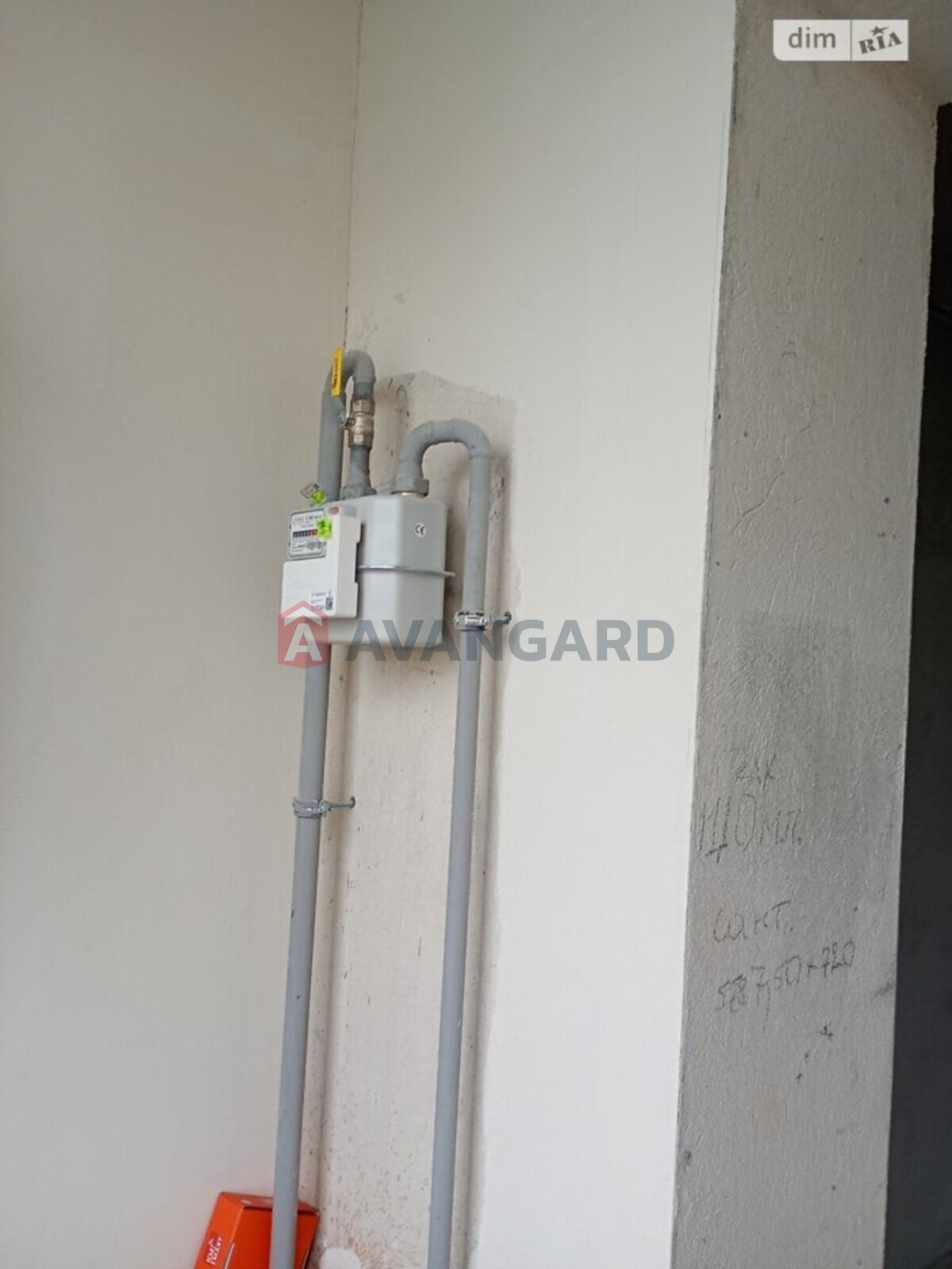 1 ��. ��������, 52/22/12 ��. �., 9/9 ������ ���� 4