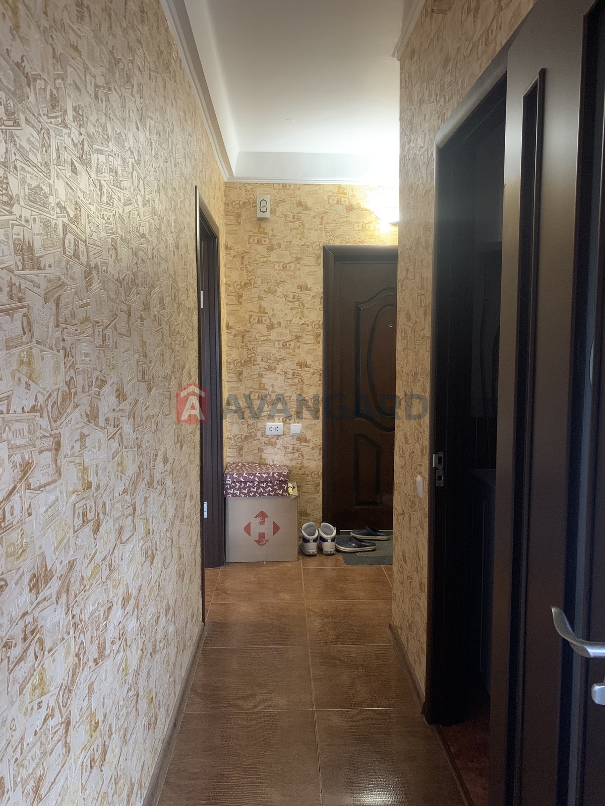 1 ����. ��������, 35/20/7 ��. �., 10/10 ���� ���� 10