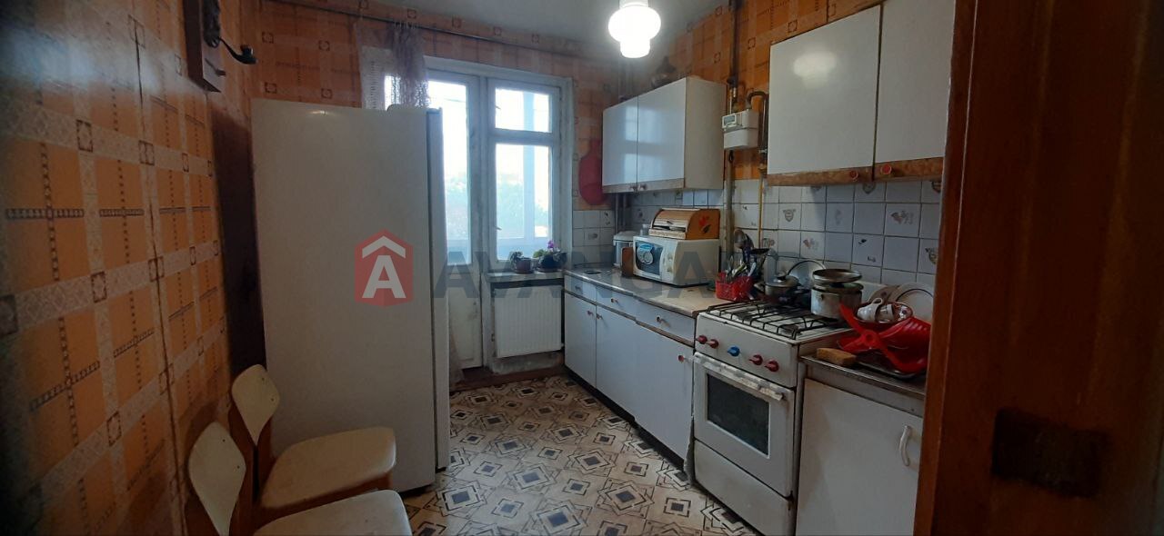 3 кім. квартира, 65/-/8 кв. м., 4/9 поверх фото 2 3 кім. квартира, 65/-/8 кв. м., 4/9 поверх фото 2