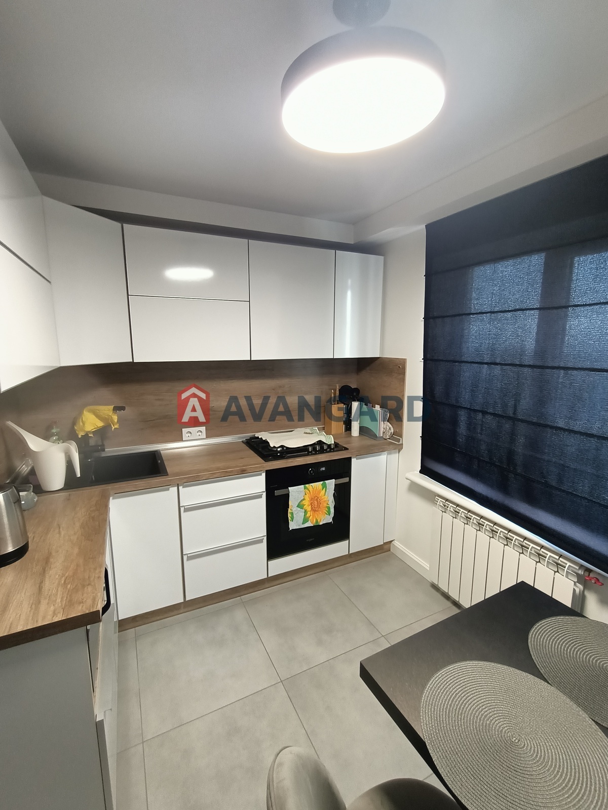 3 . , 69/-/8 . ., 9/9   11