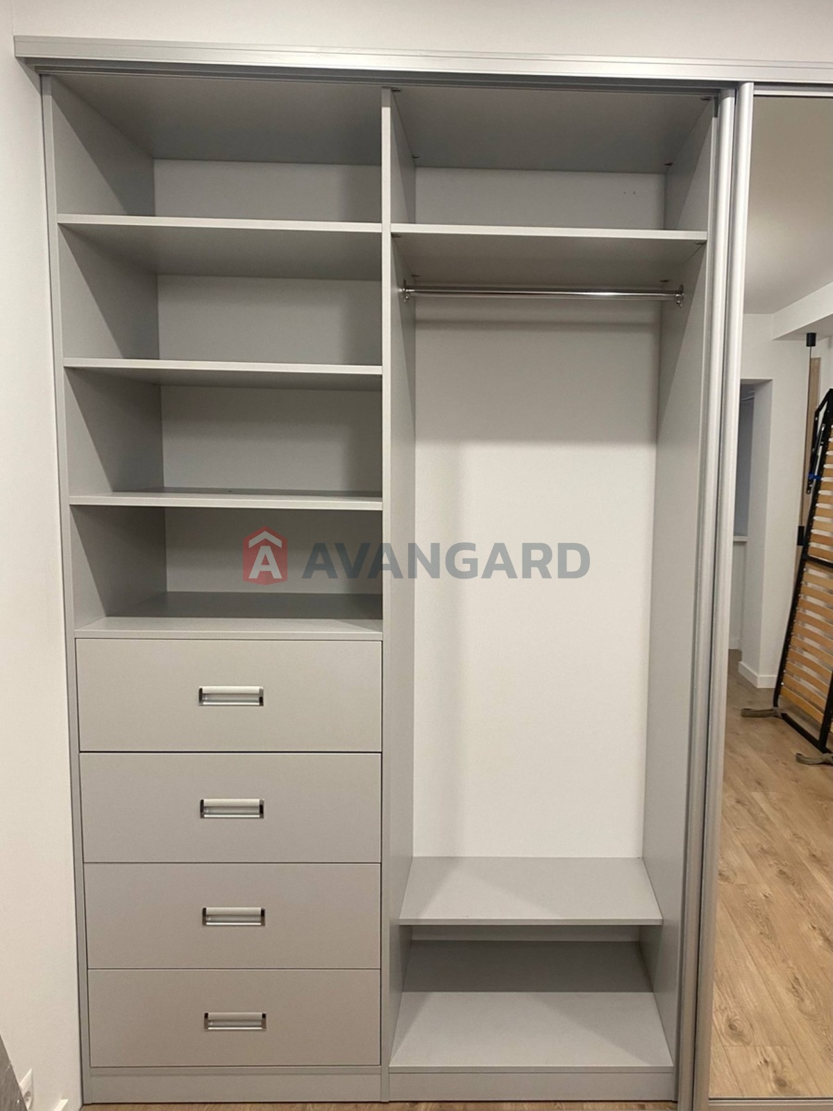 2 ��. ��������, 51/36/7 ��. �., 1/9 ������ ���� 20