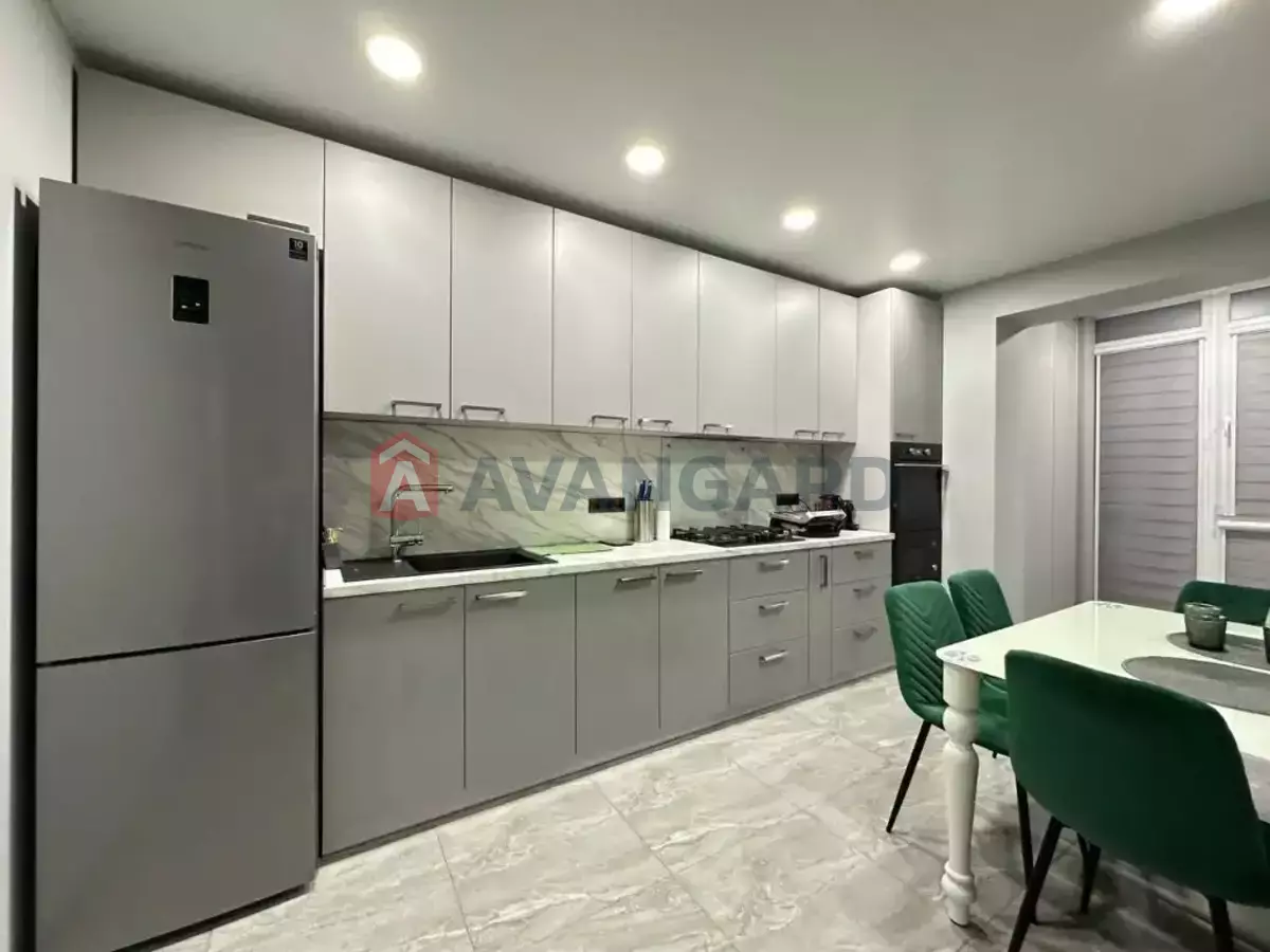 2 ��. ��������, 60/40/20 ��. �., 9/12 ������ ���� 6