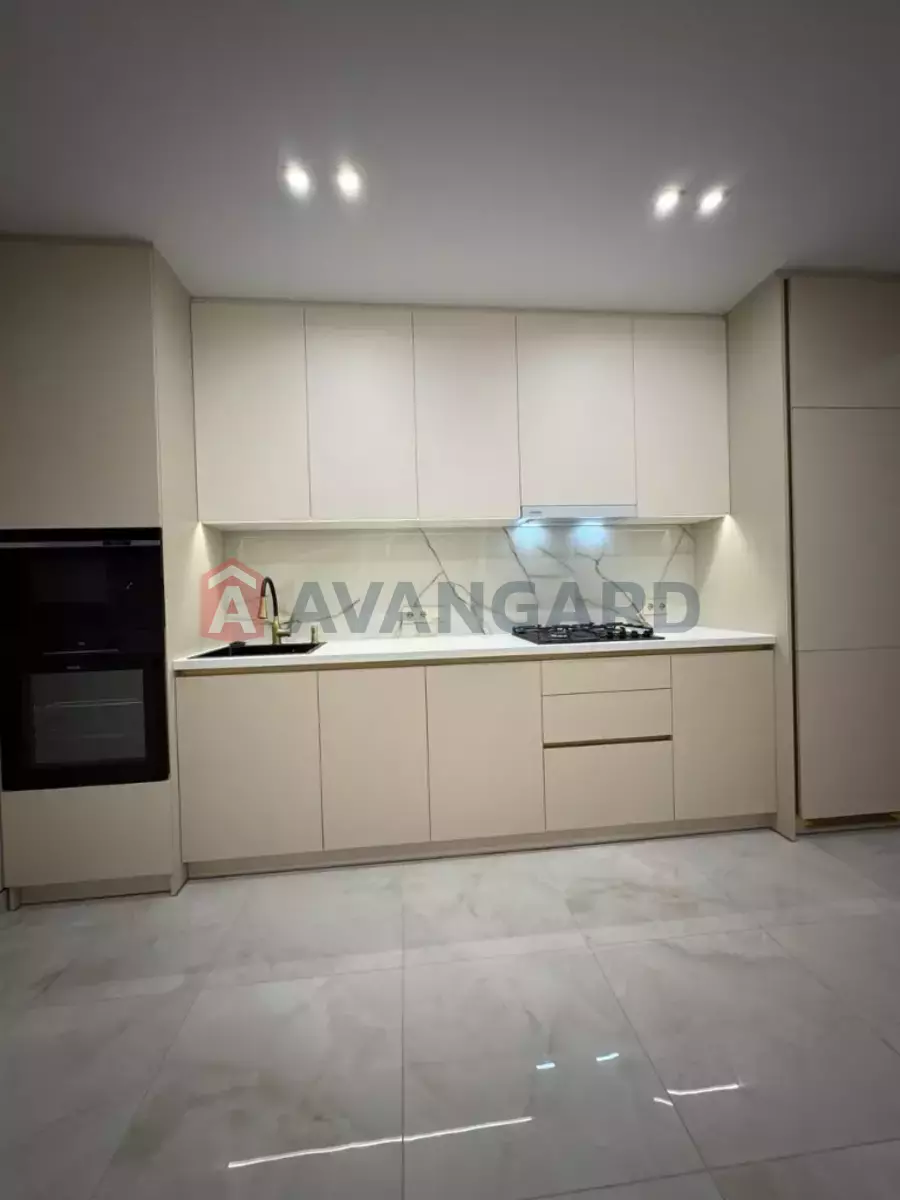 1 ��. ��������, 46/22/14 ��. �., 8/10 ������ ���� 6