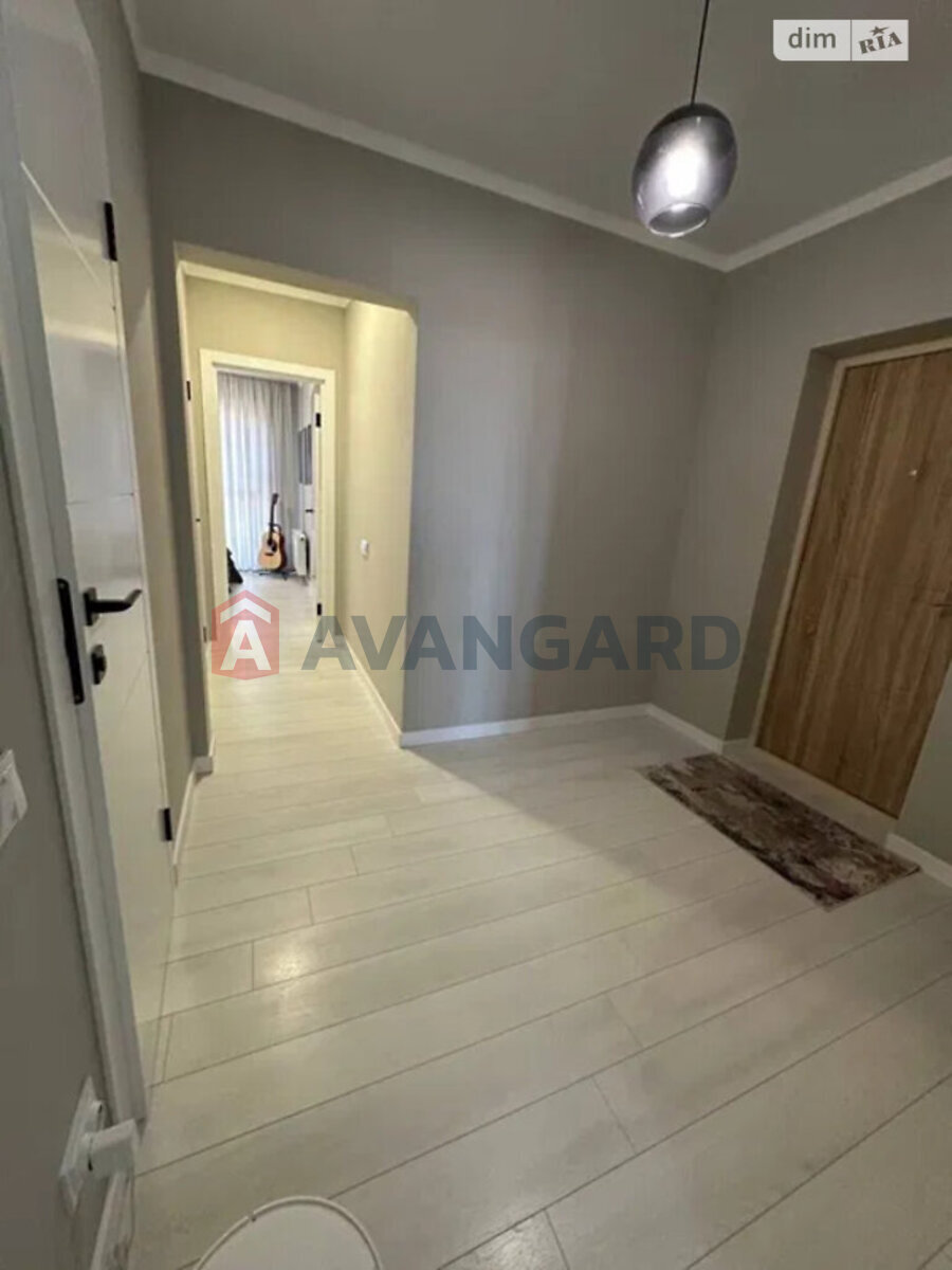 2 ��. ��������, 49/-/17 ��. �., 10/14 ������ ���� 8