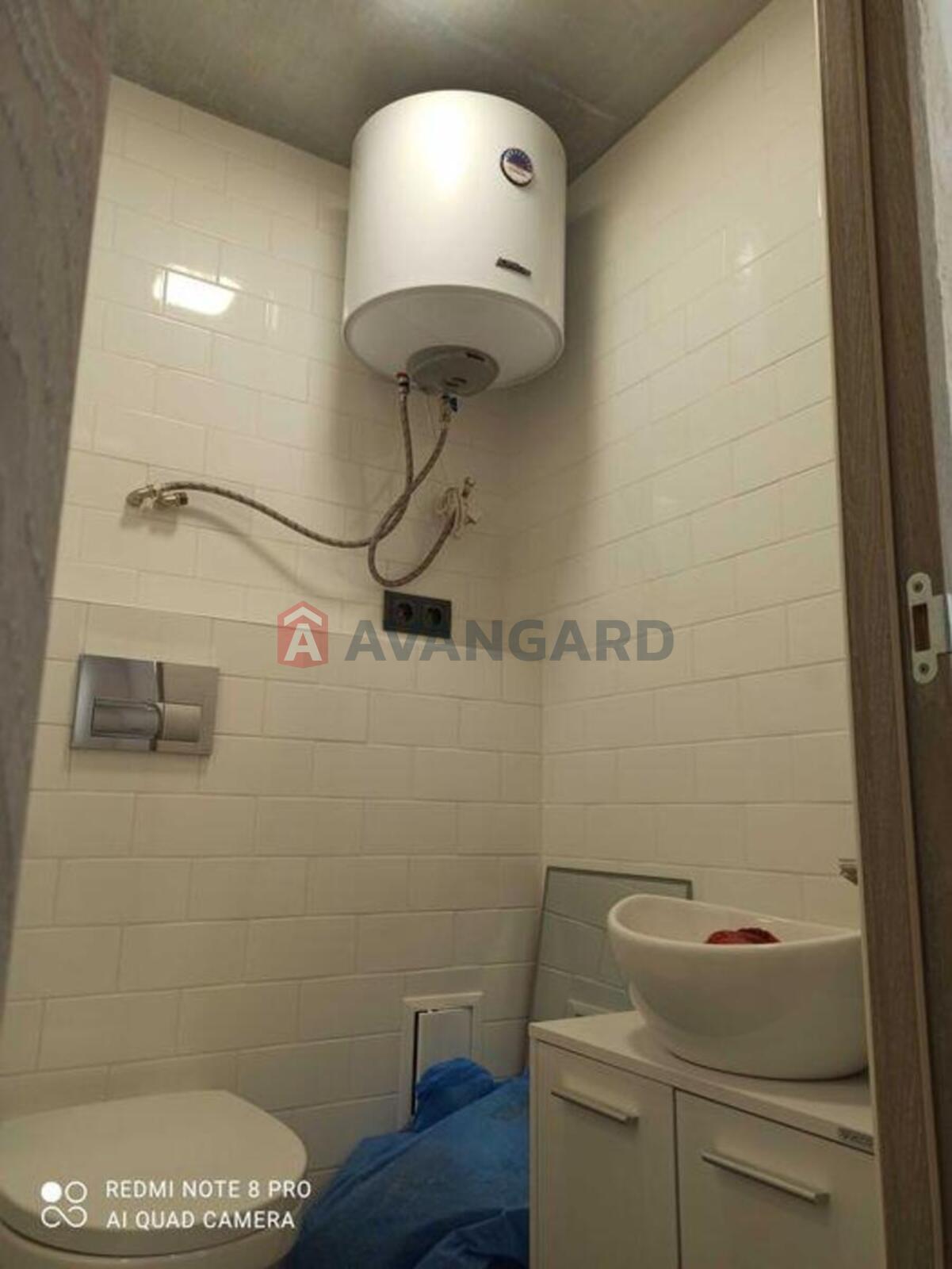 1 ��. ��������, 14/-/5 ��. �., 10/10 ������ ���� 9