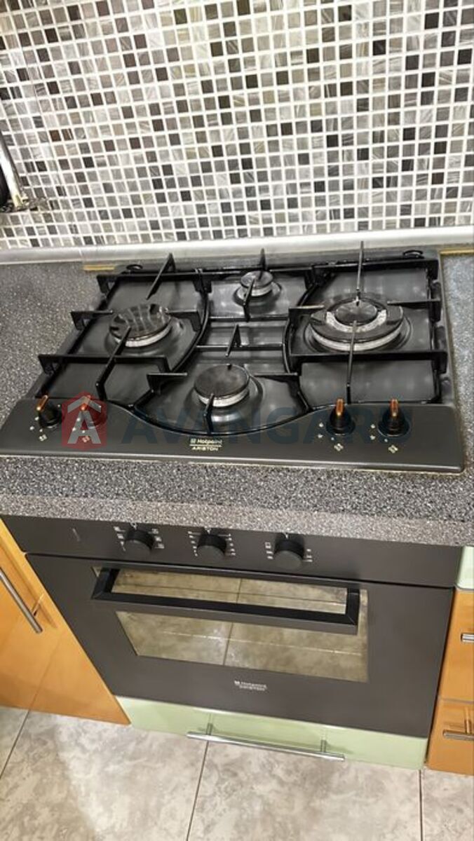 1 ��. ��������, 70/-/15 ��. �., 7/10 ������ ���� 18