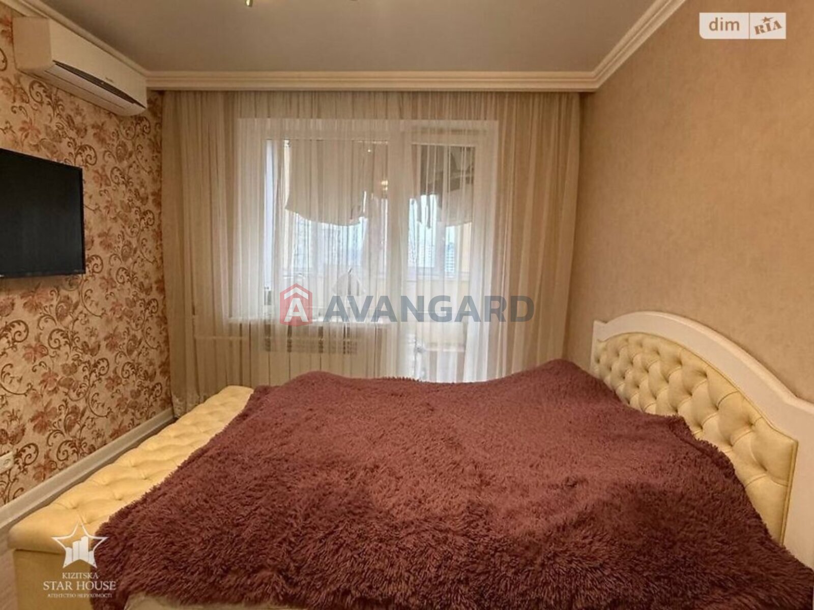 4 ��. ��������, 83/55/8 ��. �., 9/9 ������ ���� 25