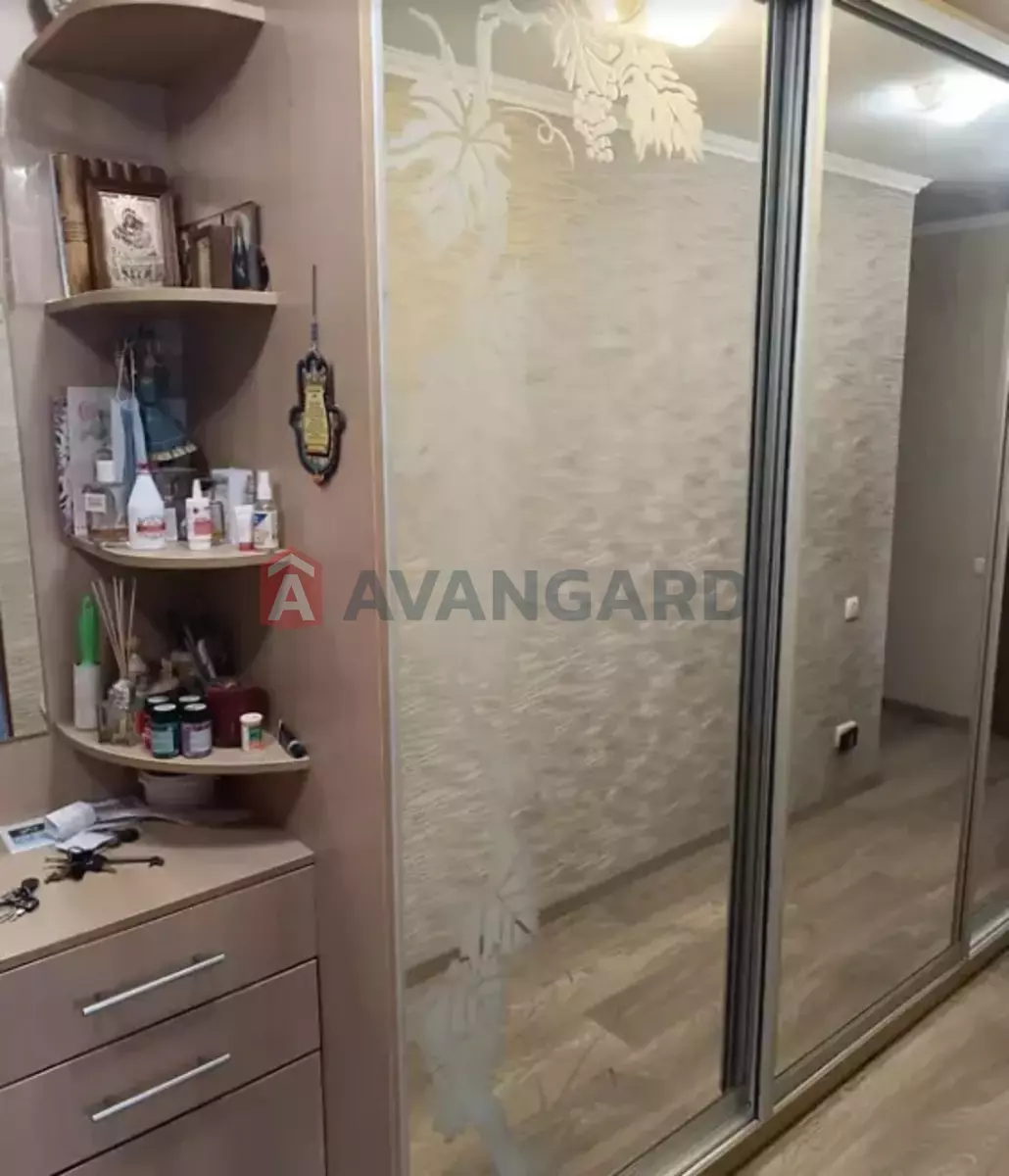 3 ��. ��������, 65/40/10 ��. �., 10/10 ������ ���� 14