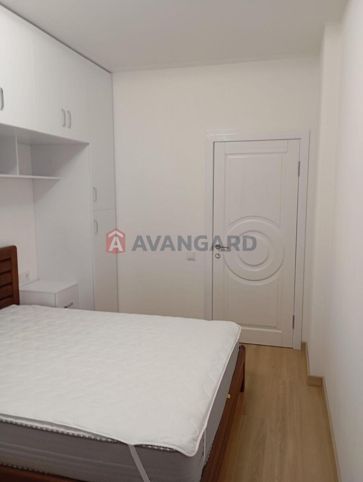 1 ��. ��������, 40/12/15 ��. �., 2/10 ������ ���� 23