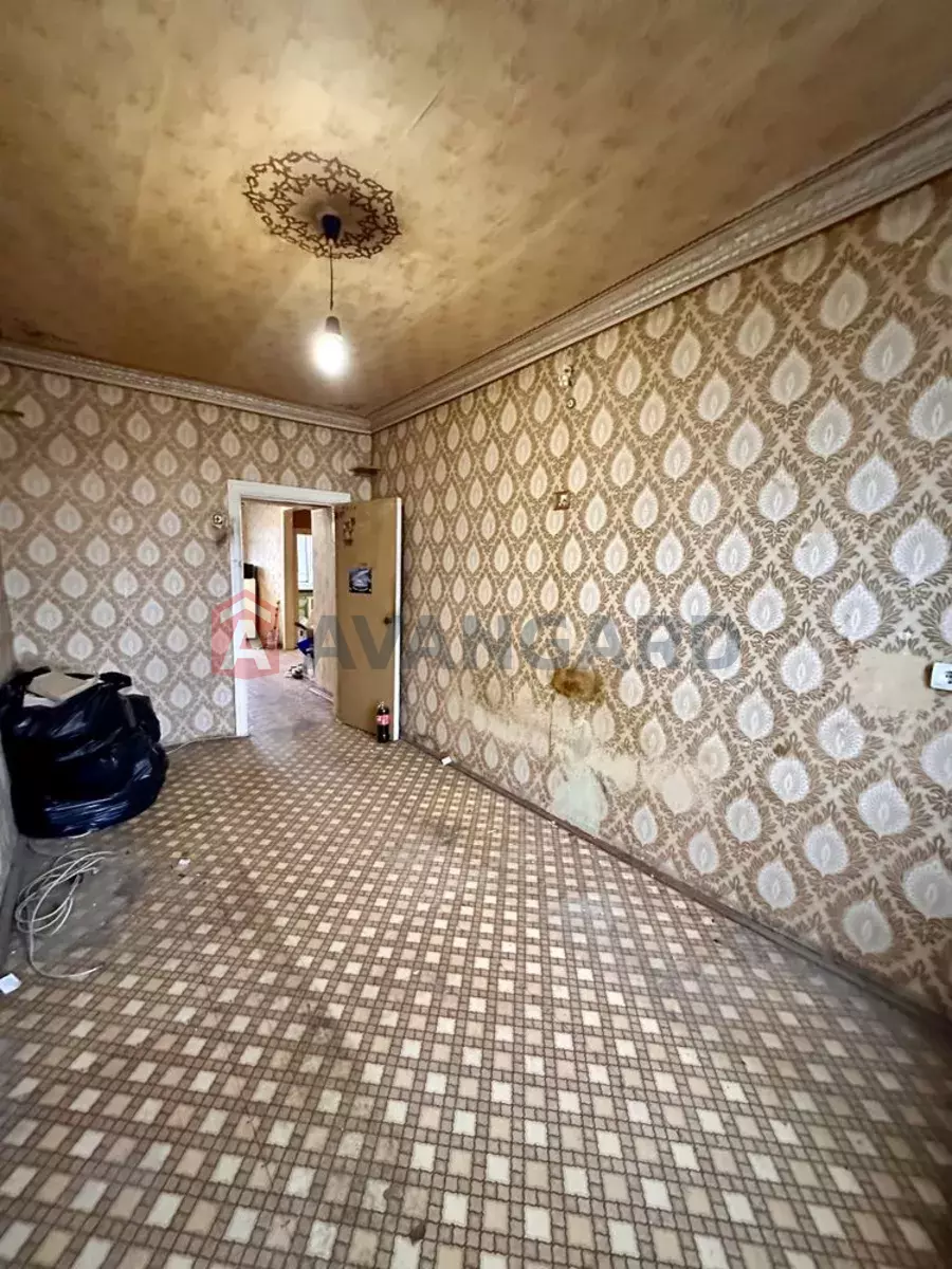 2 ��. ��������, 43/-/5 ��. �., 5/5 ������ ���� 7