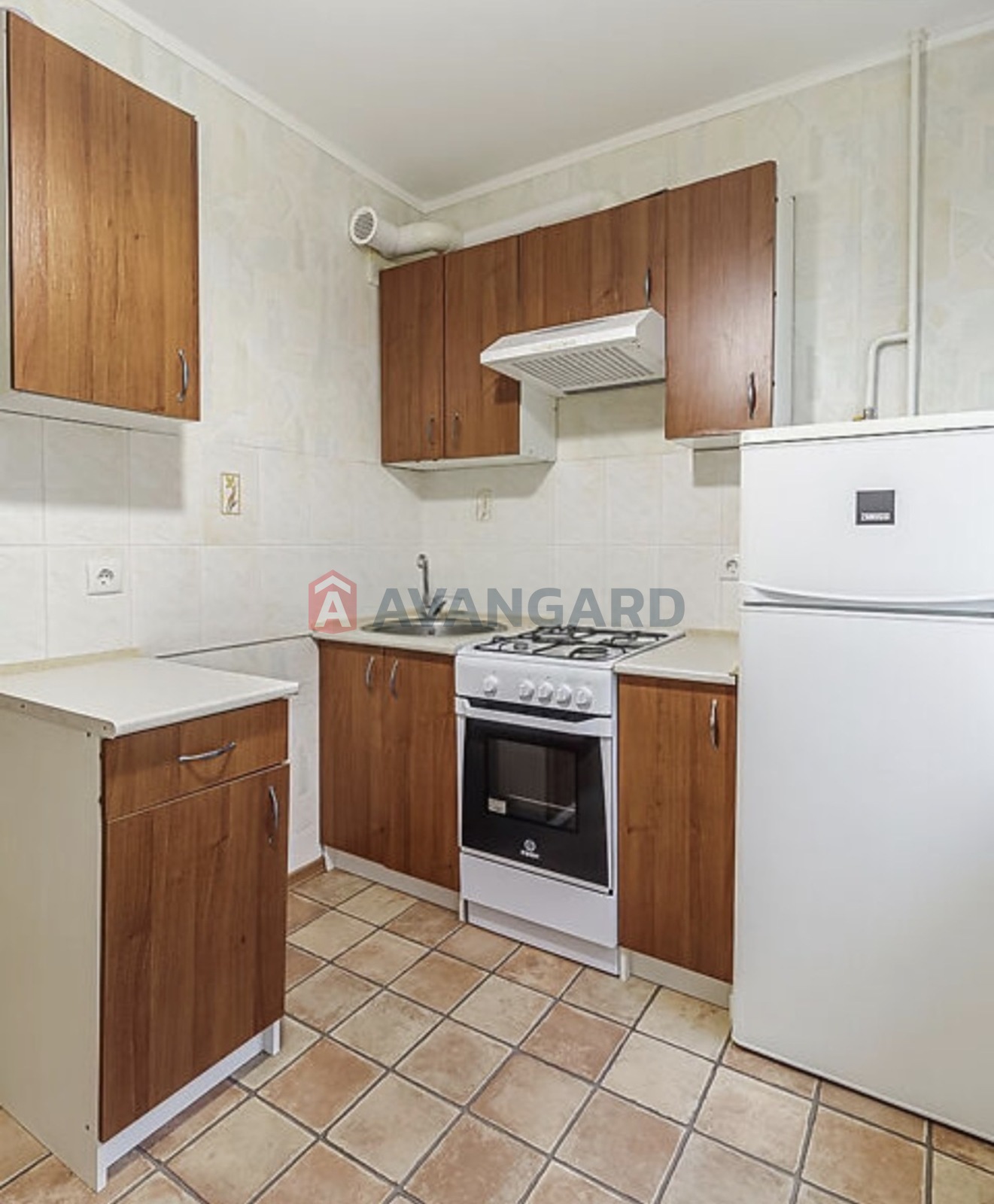 1 ��. ��������, 36/17/8 ��. �., 2/9 ������ ���� 7