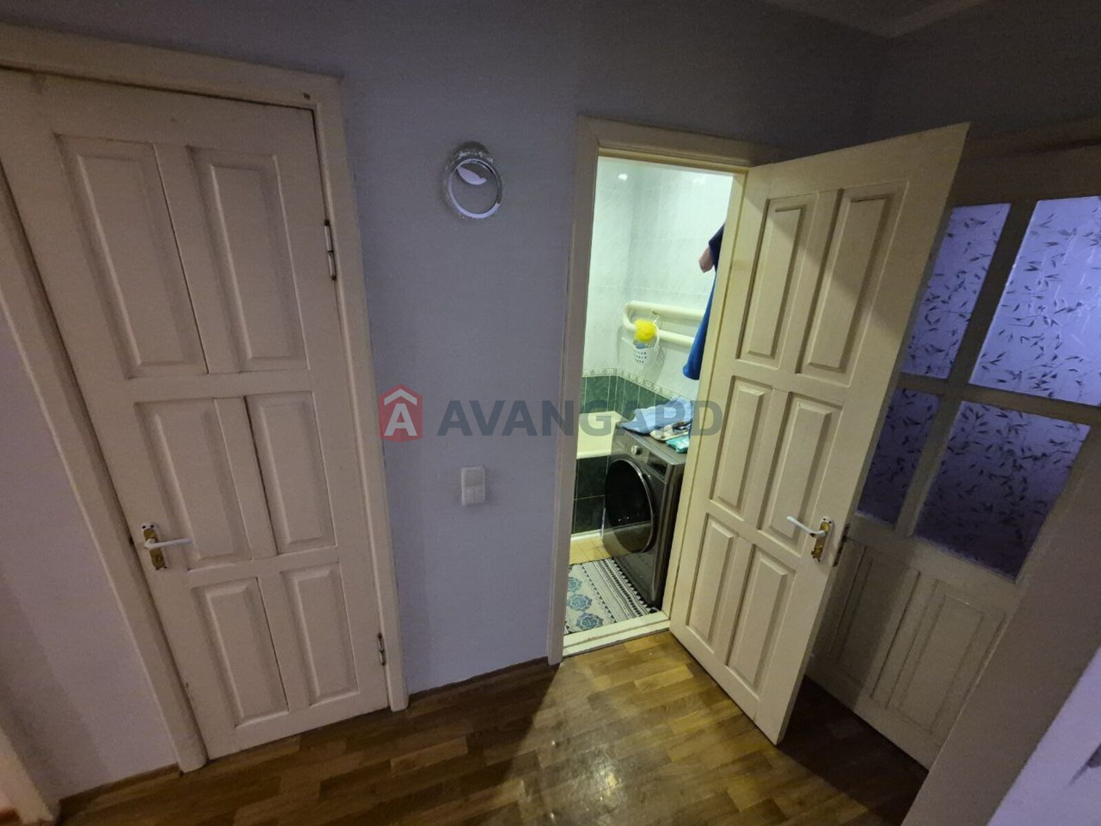 3 ��. ��������, 70/-/7 ��. �., 5/9 ������ ���� 5