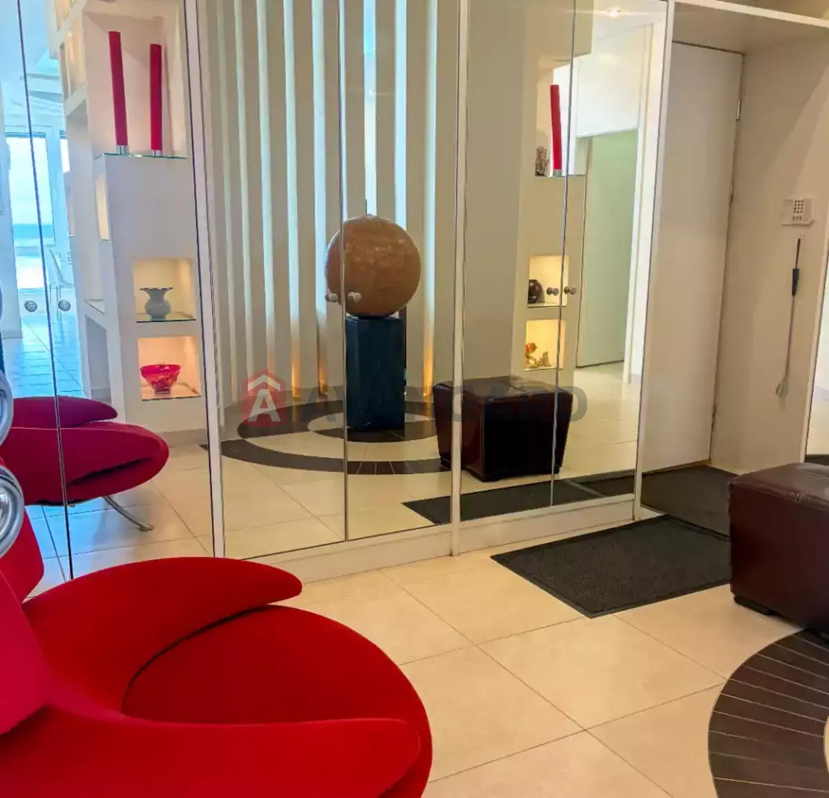 4 ��. ��������, 150/-/- ��. �., 8/14 ������ ���� 25