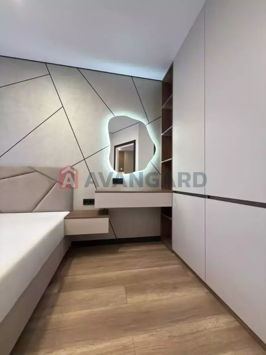 1 ��. ��������, 44/17/18 ��. �., 9/10 ������ ���� 7