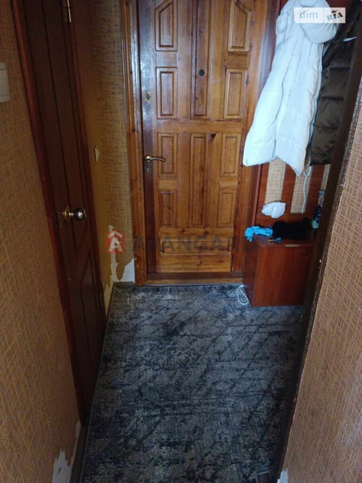 1 ��. ��������, 32/15/7 ��. �., 9/9 ������ ���� 6