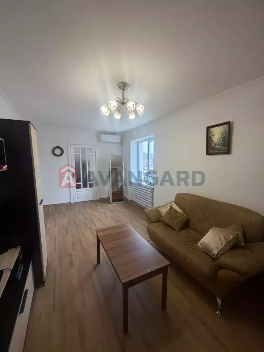 3 ��. ��������, 58/-/9 ��. �., 7/9 ������ ���� 9