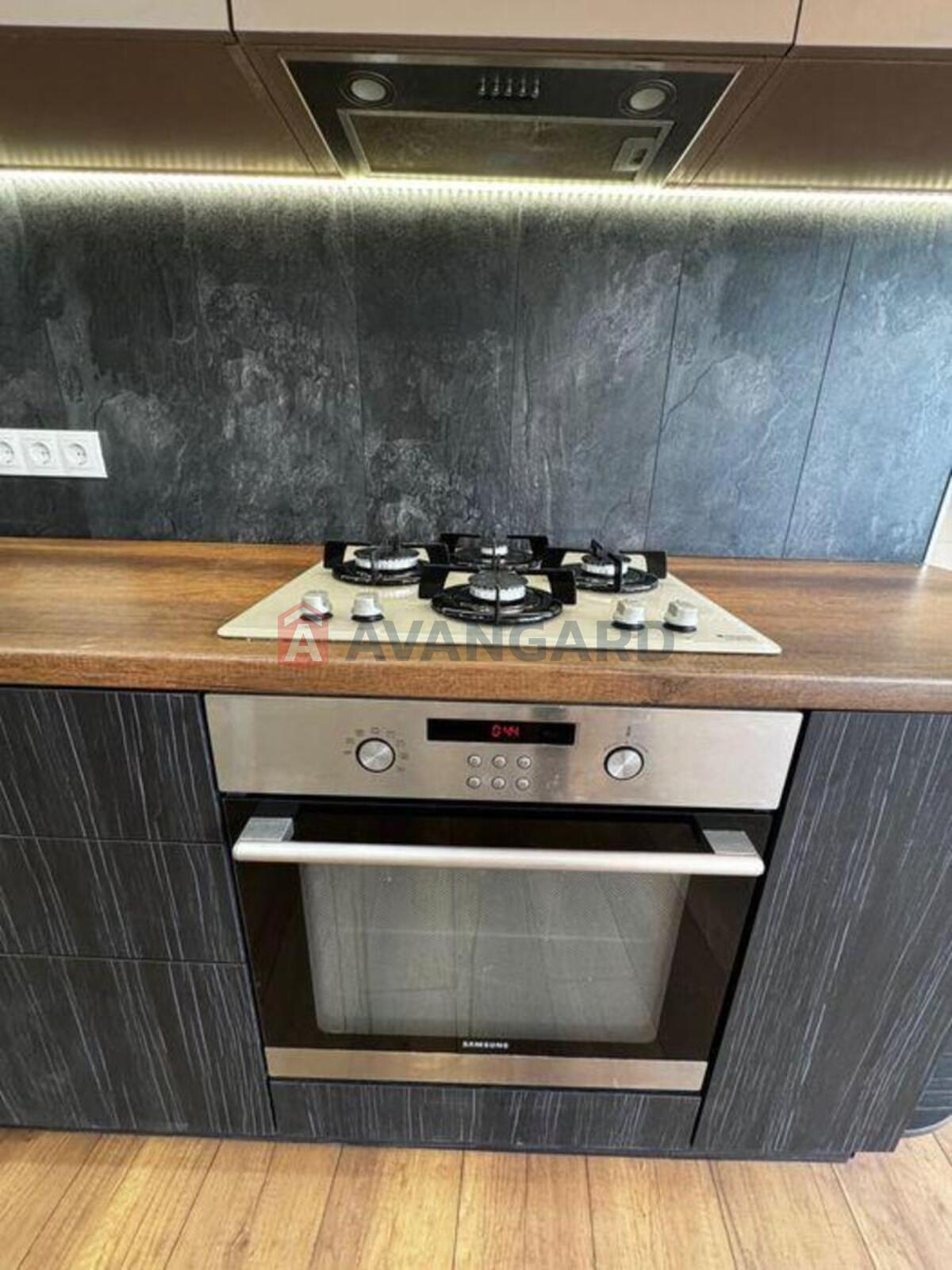 2 ��. ��������, 77/-/25 ��. �., 5/12 ������ ���� 6