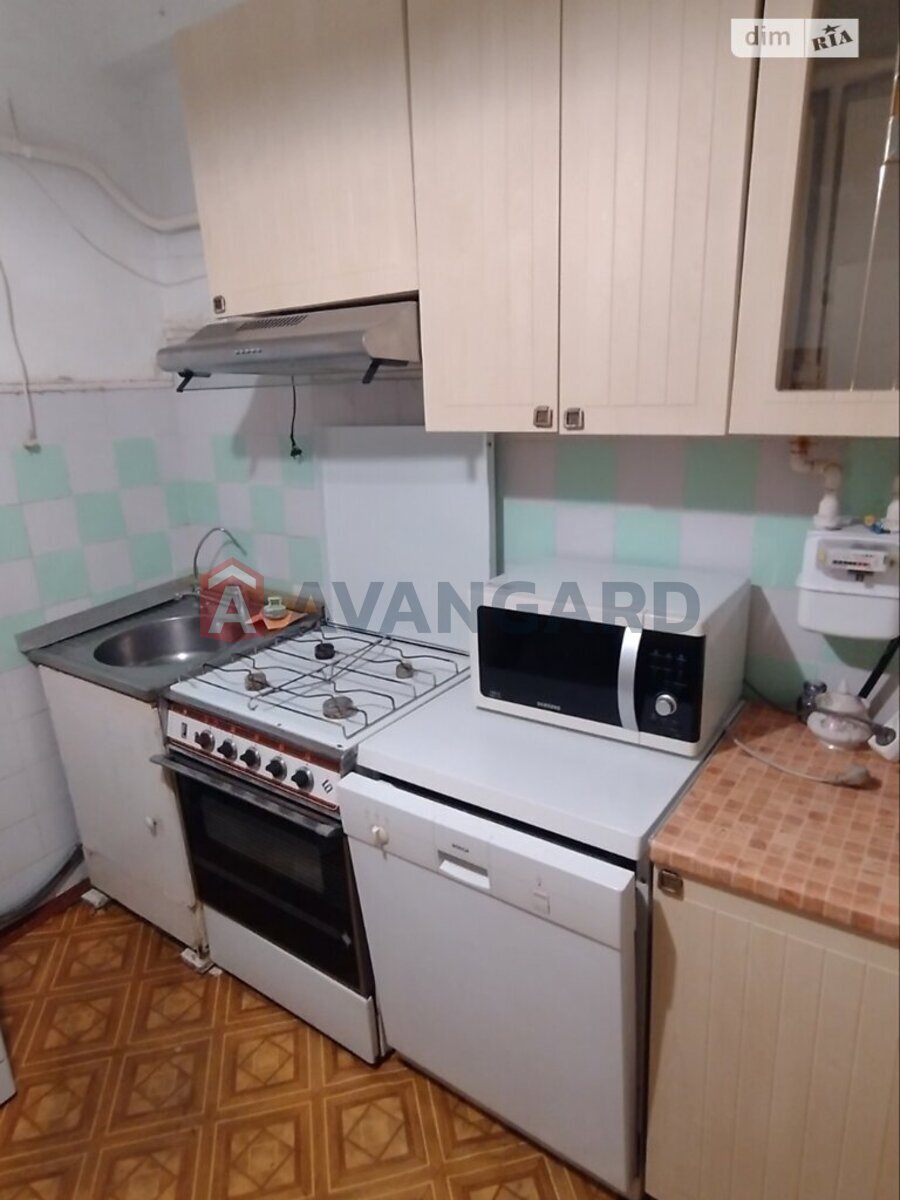 2 ��. ��������, 45/29/6 ��. �., 1/9 ������ ���� 13