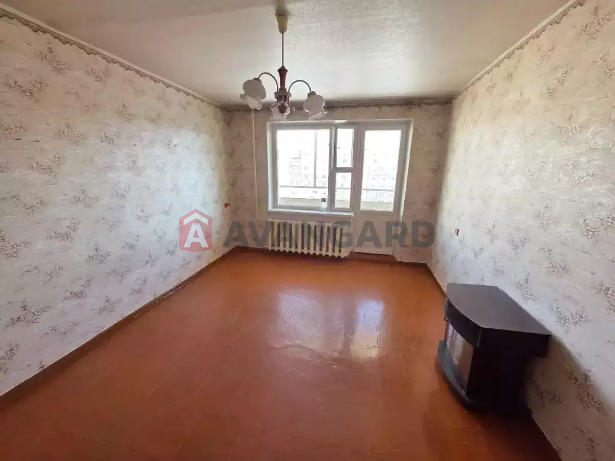 1 ��. ��������, 40/19/7 ��. �., 9/14 ������ ���� 1